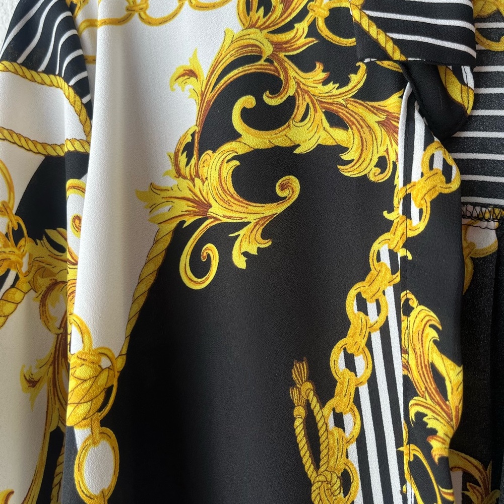 Black and gold chain Print Silk Blouse with tie front detail Size M - Picture 5 of 8